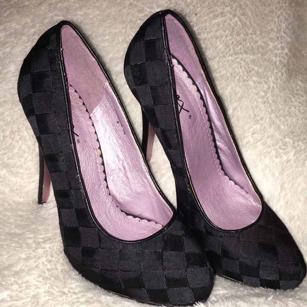platforms heels 👠 Brand Gomax”